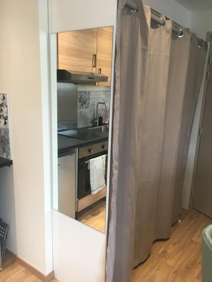 Apartamento Le Donjon De Ruan Exterior foto