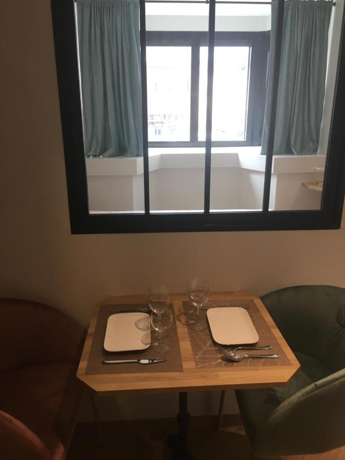 Apartamento Le Donjon De Ruan Exterior foto